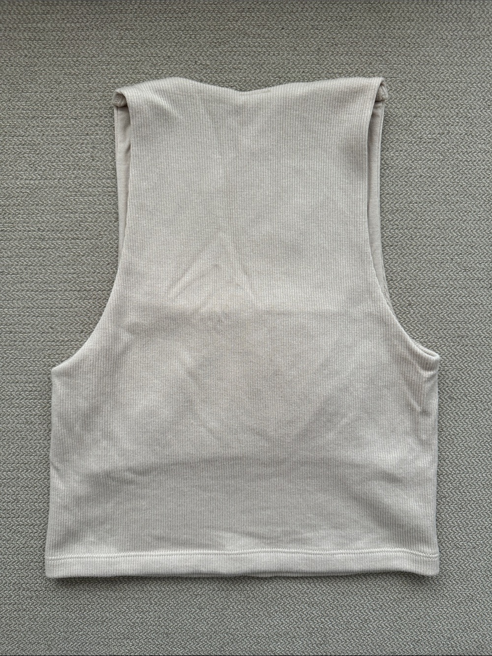 NWT Fabletics Cropped Ribbed Tank - Picture 2 of 2
